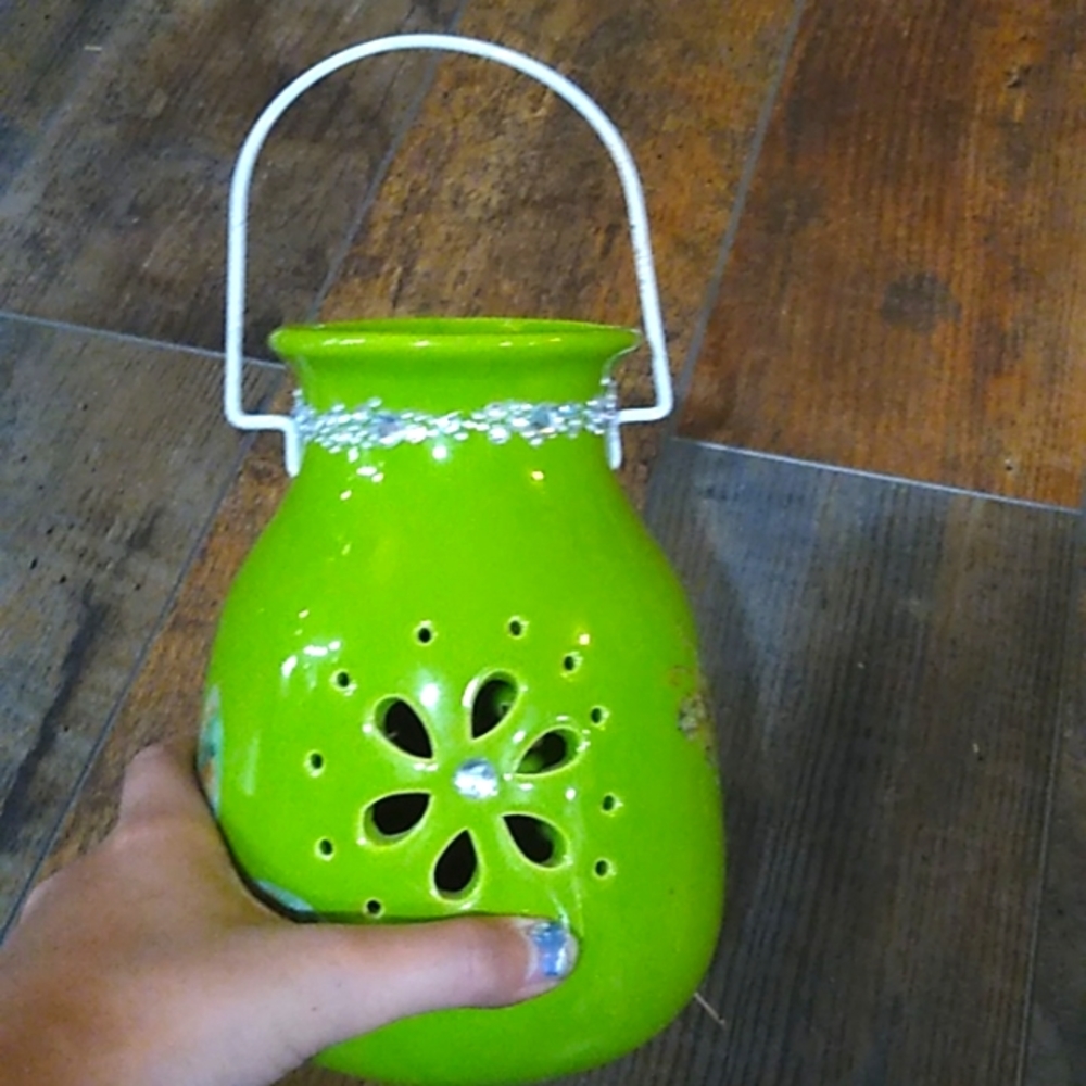 Beautiful hanging tea light holder